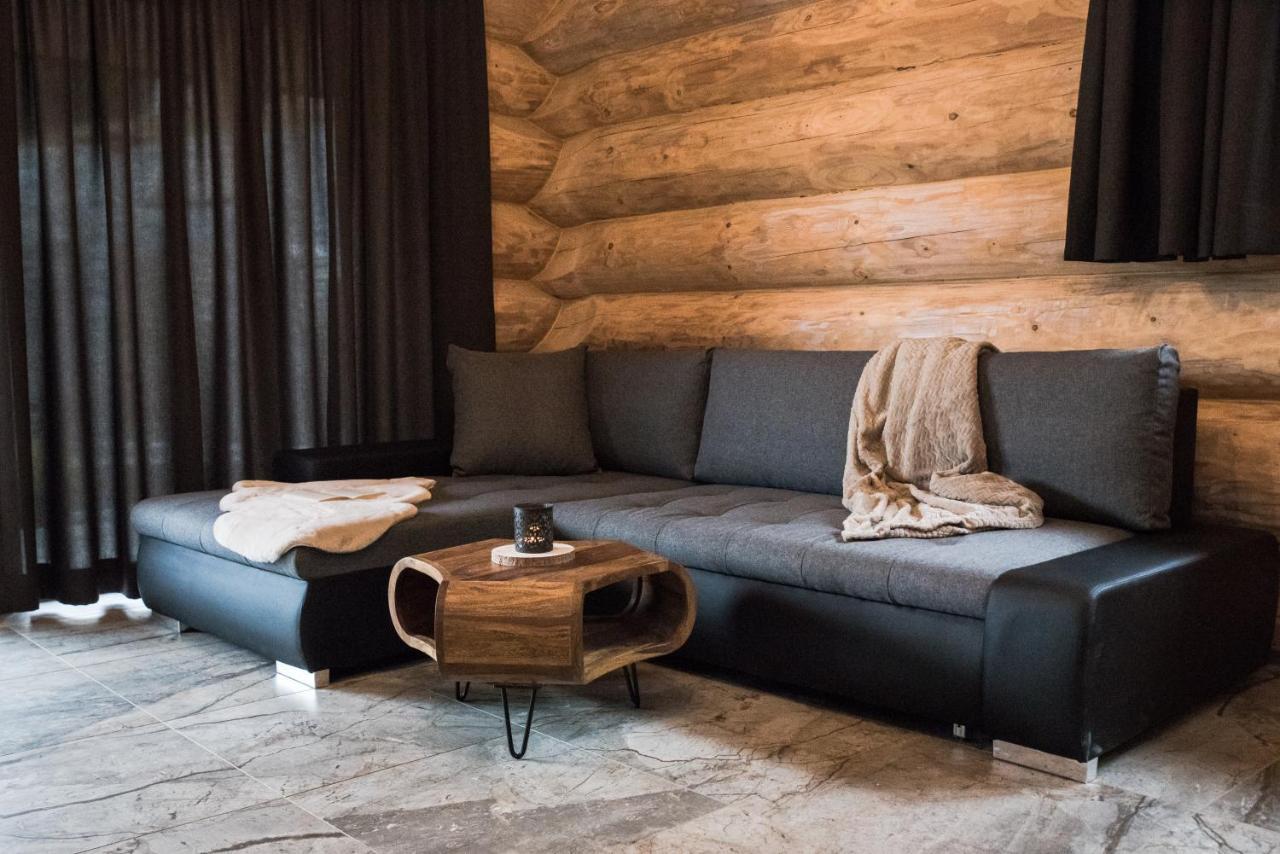Blockhausen Luxus Chalets Oberschwarzenberg Екстериор снимка