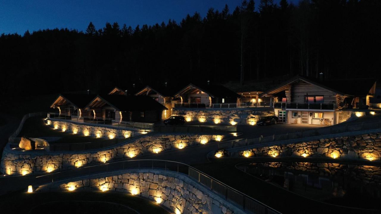 Blockhausen Luxus Chalets Oberschwarzenberg Екстериор снимка